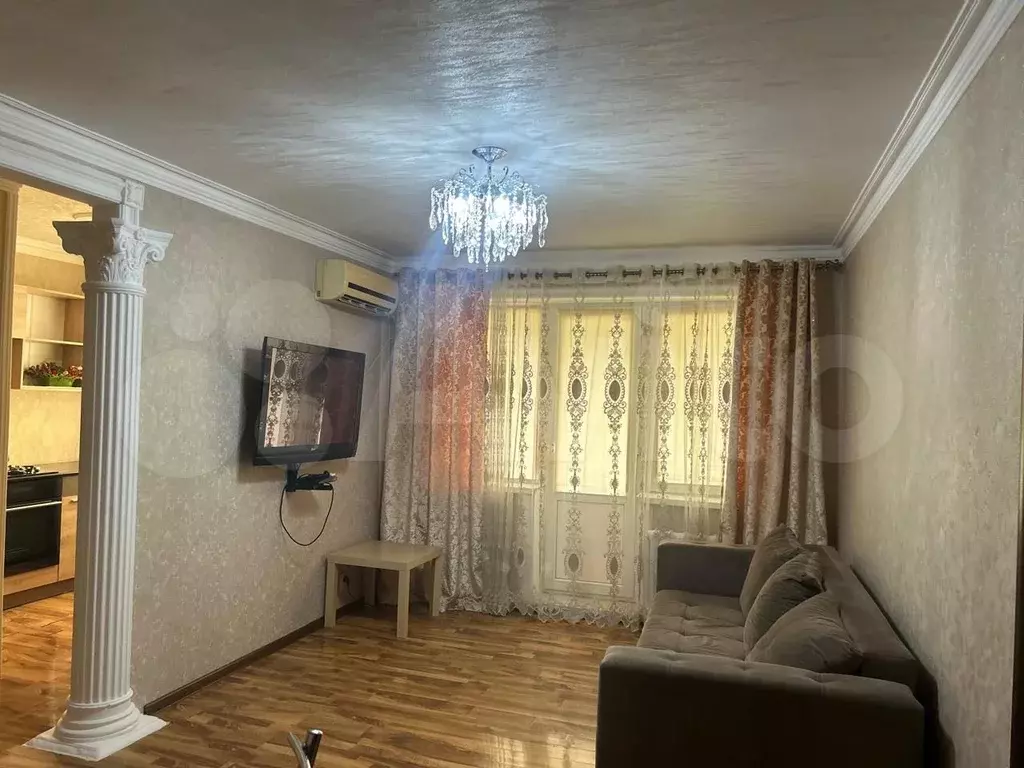 2-к. квартира, 40 м, 5/5 эт. - Фото 1