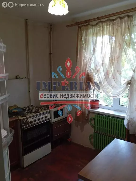 4-комнатная квартира: Шебекино, улица Фрунзе, 10 (83.6 м) - Фото 0