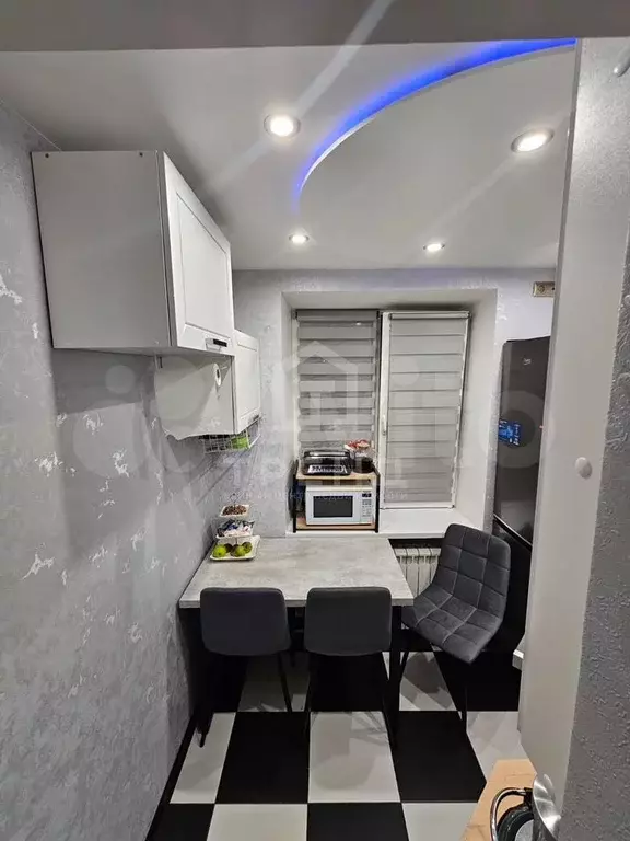 2-к. квартира, 42 м, 1/5 эт. - Фото 1