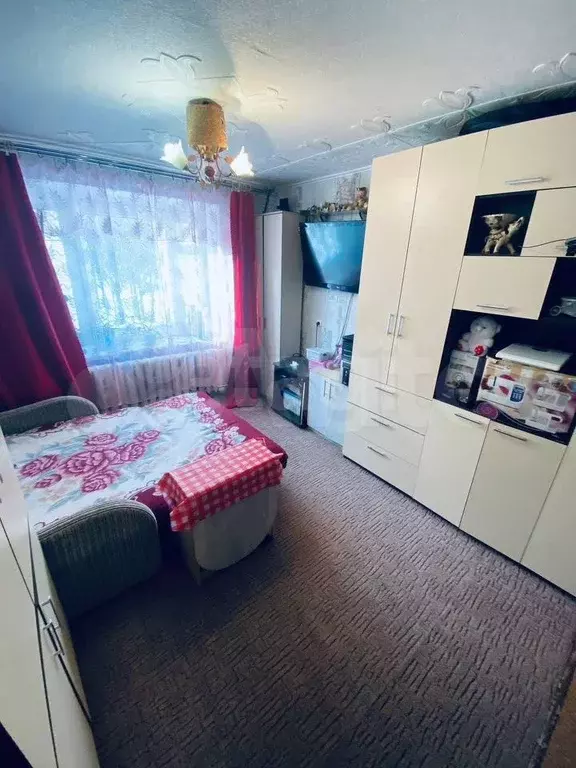 Комната 17,3 м в 1-к., 2/9 эт. - Фото 1