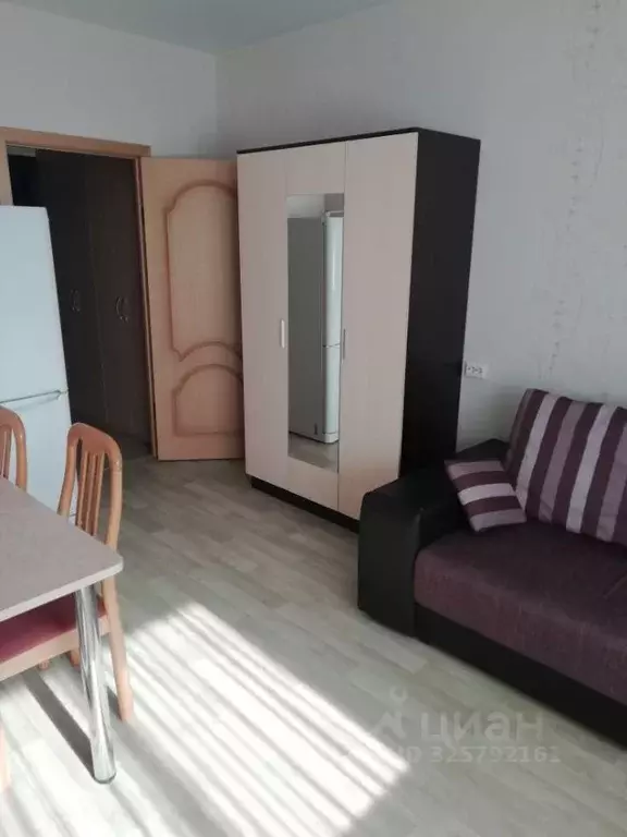 Студия Новосибирская область, Новосибирск ул. Кирова, 225 (28.3 м) - Фото 2