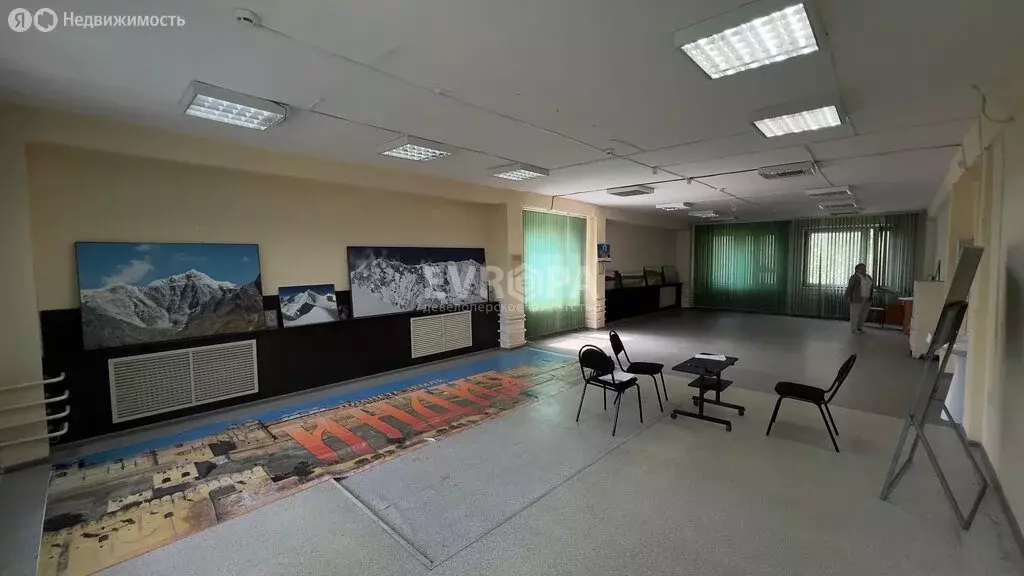 Помещение свободного назначения (2400 м) - Фото 0