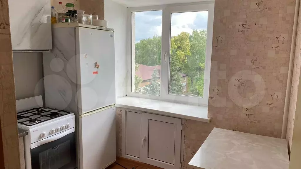 1-к. квартира, 30 м, 5/5 эт. - Фото 1