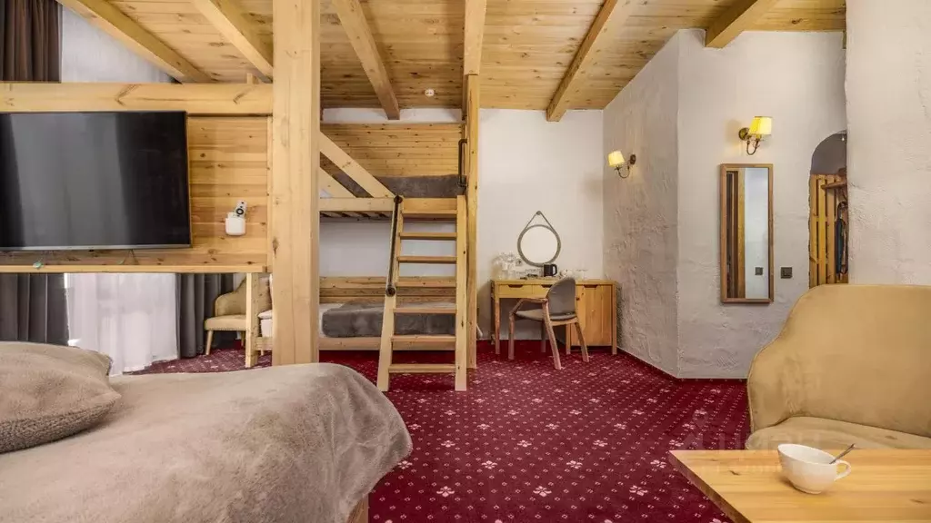 Комната Карачаево-Черкесия, Зеленчукский район, с. Архыз, пос. ... - Фото 1