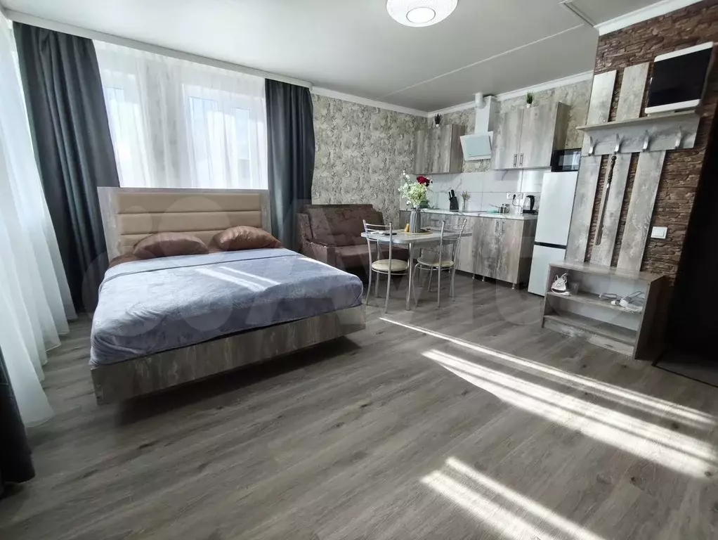 Апартаменты-студия, 30 м, 3/3 эт. - Фото 0