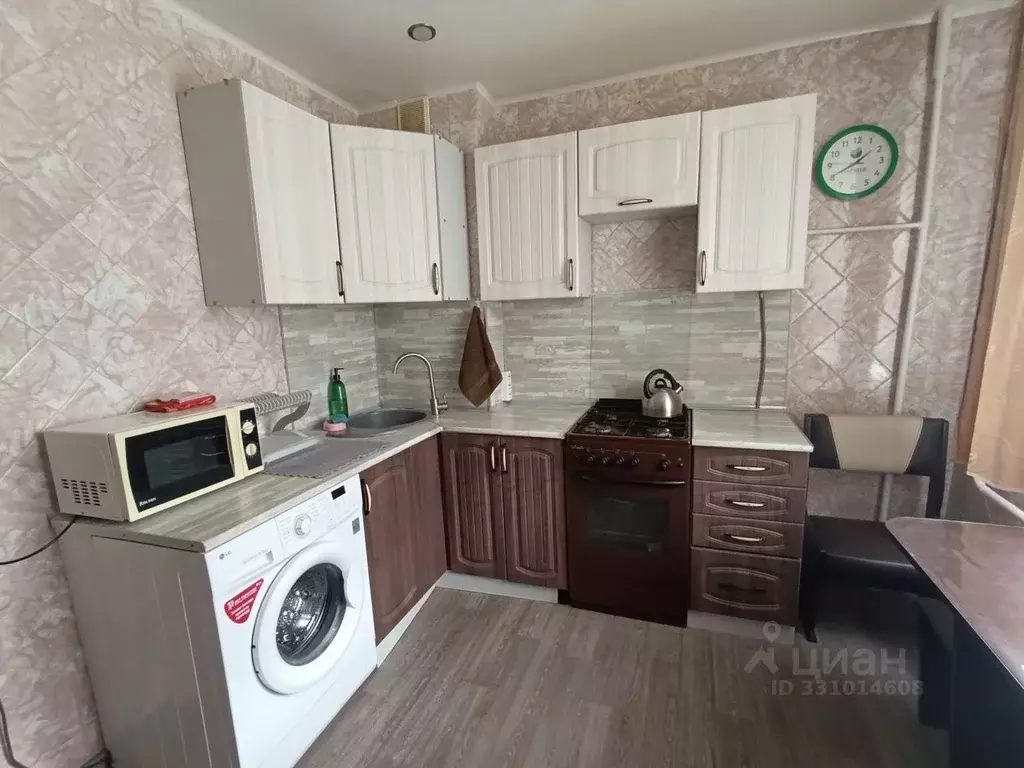 3-к кв. Краснодарский край, Ейск ул. Янышева, 114/2 (65.0 м) - Фото 1