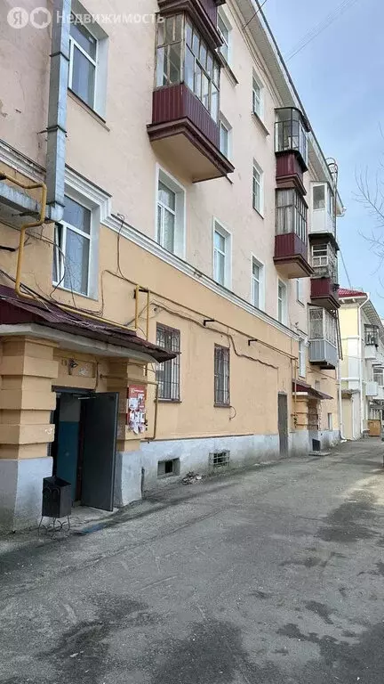 3-комнатная квартира: Курган, улица Ленина, 22 (83.9 м) - Фото 1