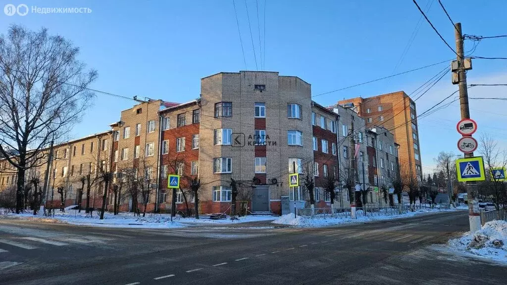 3-комнатная квартира: Павловский Посад, улица Кирова, 81 (59.6 м) - Фото 1