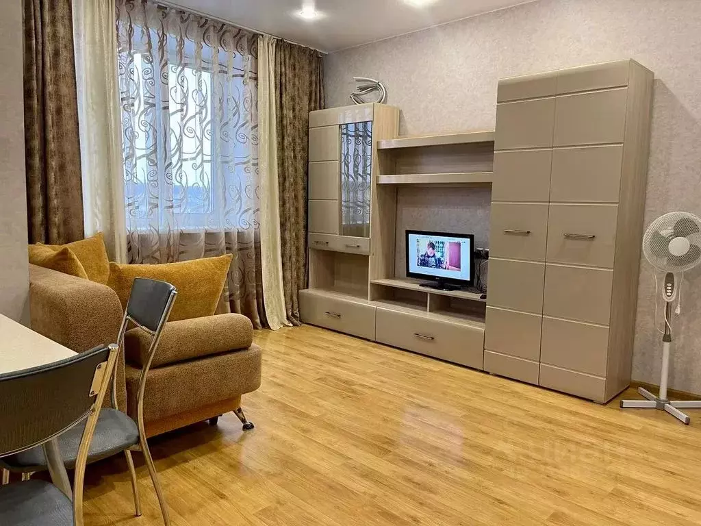 1-к кв. Пензенская область, Пенза проезд 3-й Рахманинова, 4 (43.0 м) - Фото 1