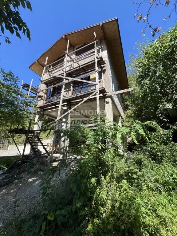 Дом в Краснодарский край, Туапсе Зеленый пер., 3 (164 м) - Фото 1