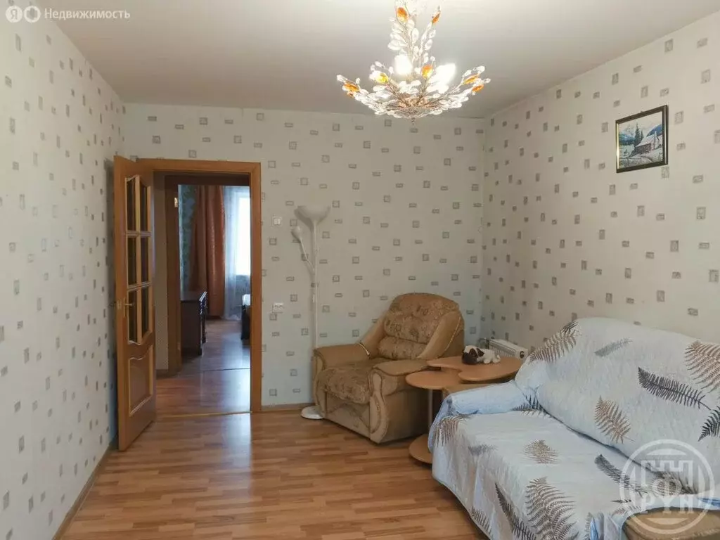 3-комнатная квартира: городской посёлок Рощино, Социалистическая ... - Фото 2