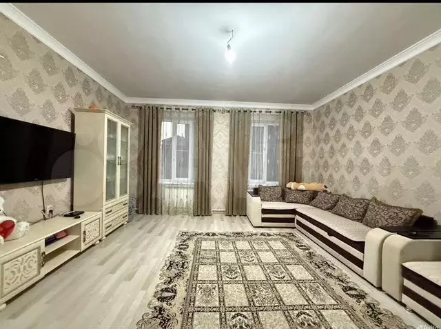 Дом 180 м на участке 3 сот. - Фото 0