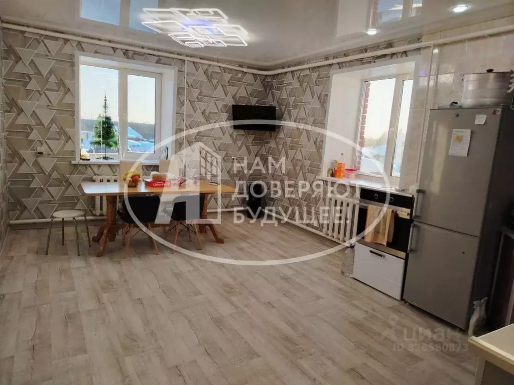 Дом в Пермский край, Чернушка Уральская ул. (175 м) - Фото 2