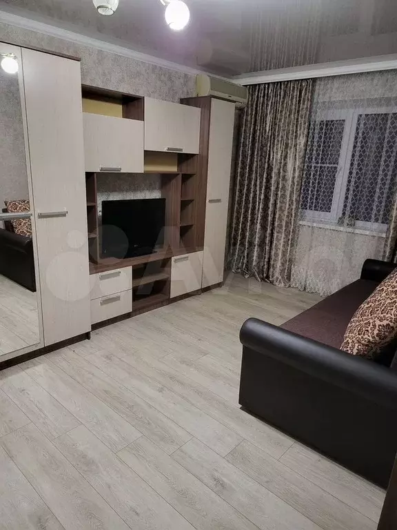 1-к. квартира, 35 м, 1/2 эт. - Фото 0