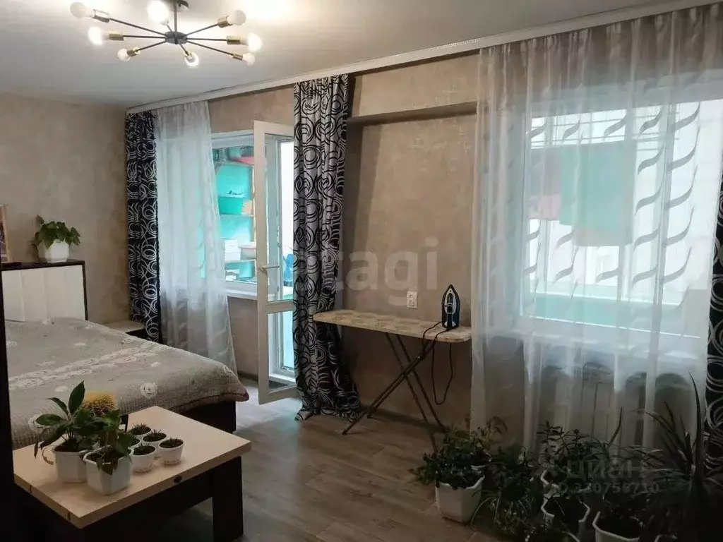 2-к кв. Иркутская область, Ангарск 8-й мкр, 93 (50.7 м) - Фото 1