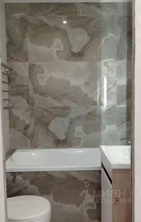 Студия Кировская область, Киров ул. Капитана Дорофеева, 10 (22.0 м) - Фото 2