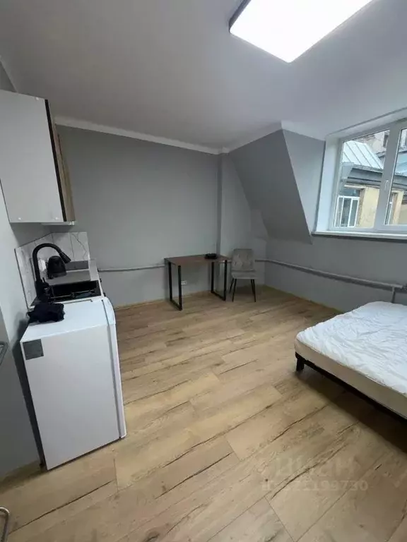 Студия Санкт-Петербург 11-я Васильевского острова линия, 60 (26.0 м) - Фото 0