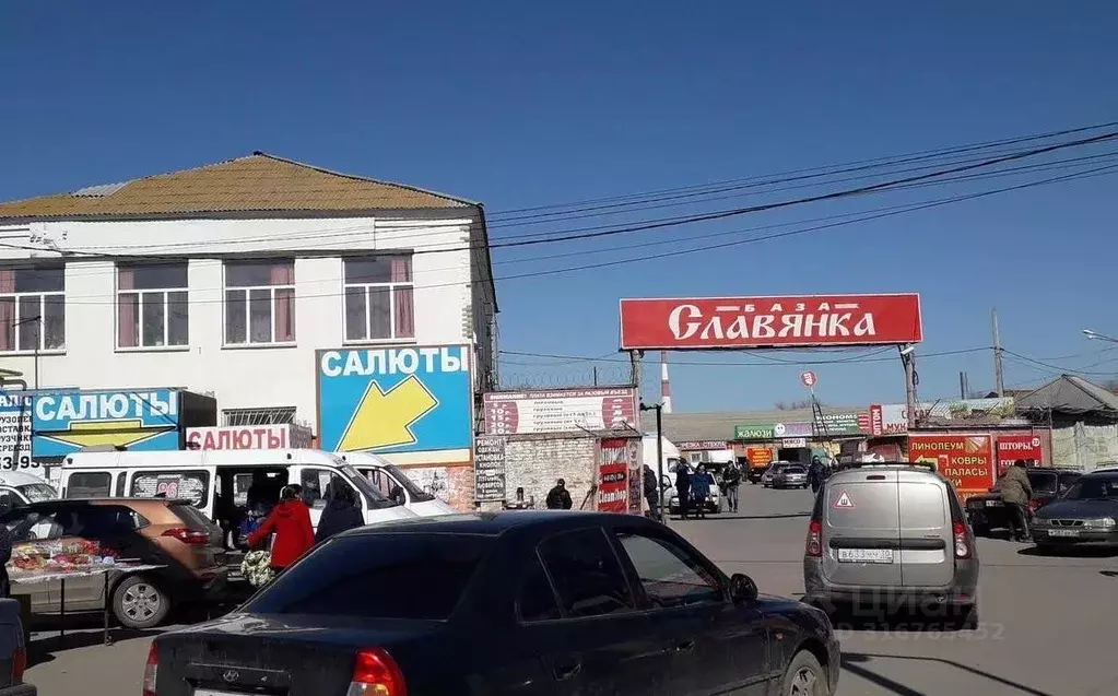 Торговая площадь в Астраханская область, Астрахань ул. Набережная реки ... - Фото 0
