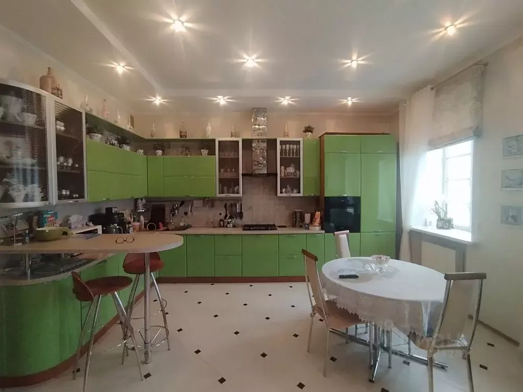 3-к кв. Ярославская область, Ростов ул. Покровская, 44 (113.0 м) - Фото 1