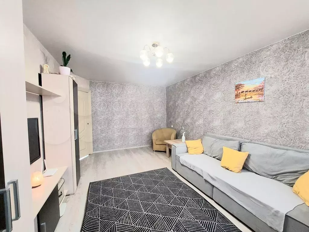 3-к. квартира, 60 м, 5/5 эт. - Фото 1