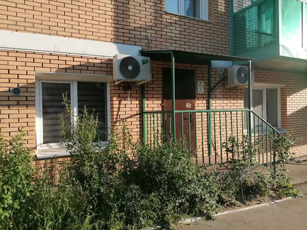 Офис в Бурятия, Улан-Удэ ул. Модогоева, 8 (15 м) - Фото 2