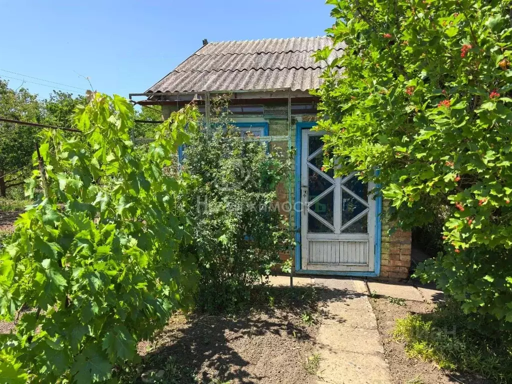 Участок в Краснодарский край, Ейск Садовод СНТ,  (15.0 сот.) - Фото 1