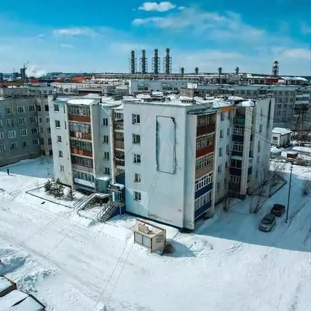 3-к кв. Саха (Якутия), Якутск ул. 50 лет Советской Армии, 25/1 (89.0 ... - Фото 0