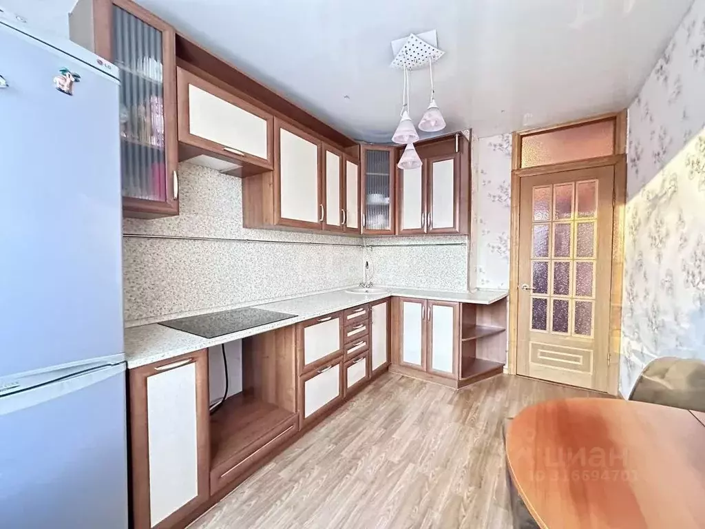 2-к кв. Камчатский край, Петропавловск-Камчатский ул. Академика ... - Фото 0
