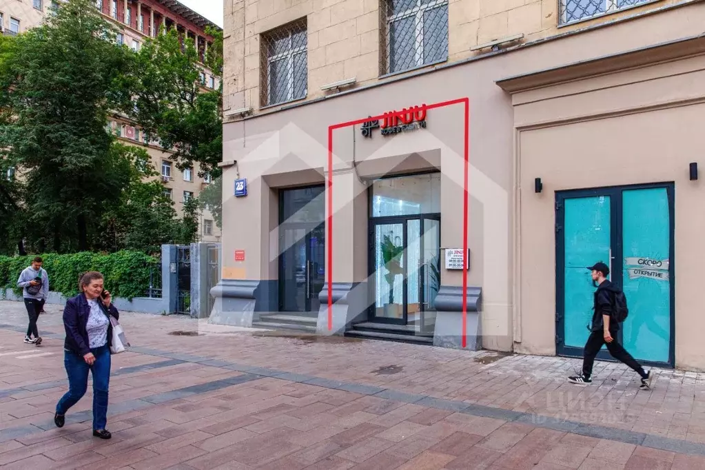 Помещение свободного назначения в Москва ул. Земляной Вал, 23С1 (139 ... - Фото 1