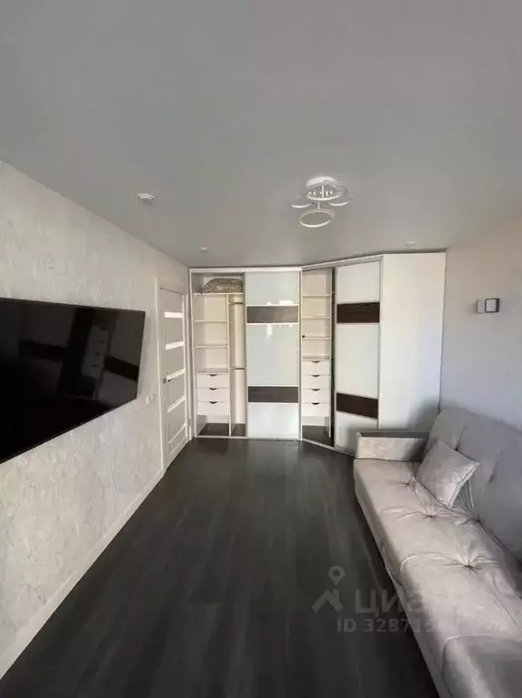 1-к кв. Татарстан, Казань просп. Победы, 57А (35.0 м) - Фото 2