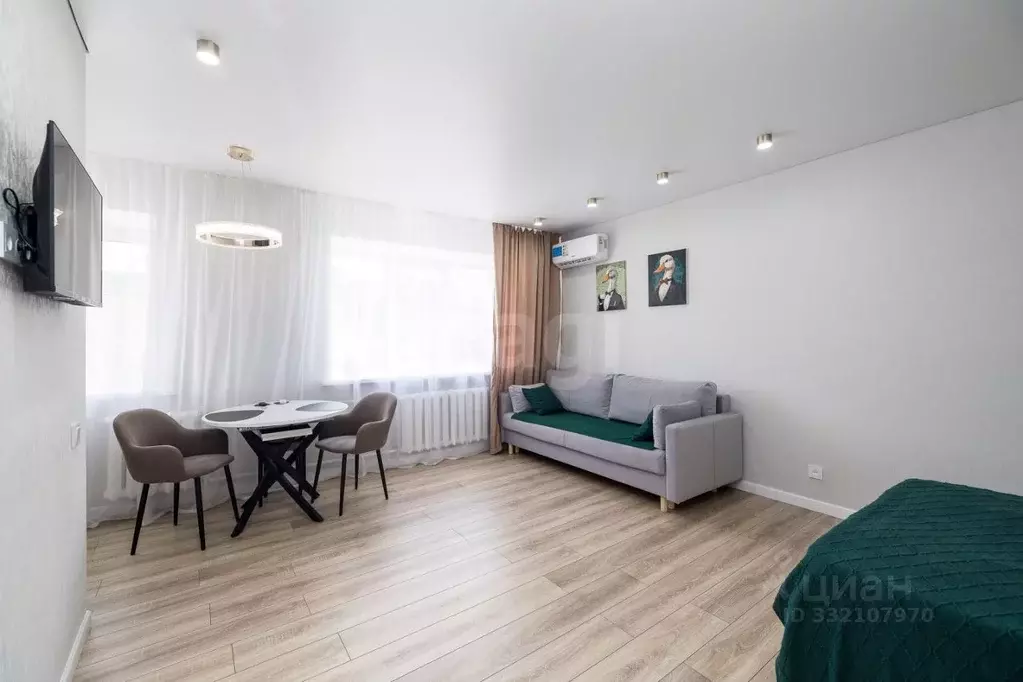 1-к кв. Тюменская область, Тюмень ул. Мельникайте, 103 (30.2 м) - Фото 1