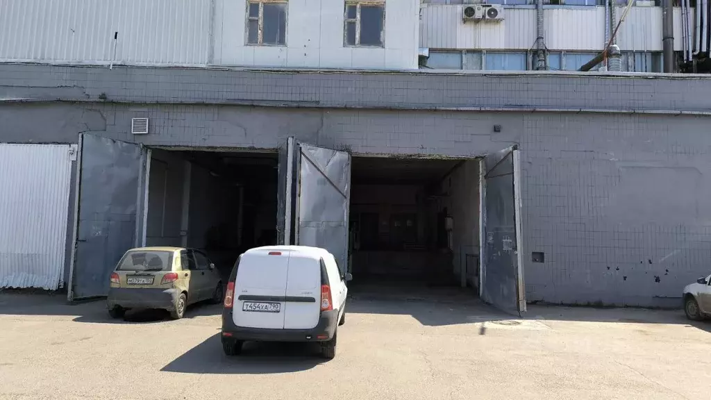 Производственное помещение в Москва Никулинская ул., 33с1 (1300 м) - Фото 1
