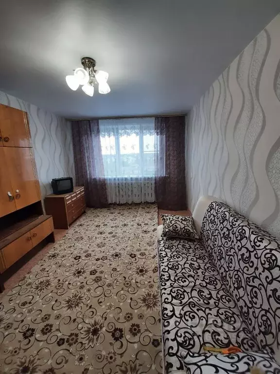 2-к кв. Тульская область, Тула Октябрьская ул., 80 (53.0 м) - Фото 0