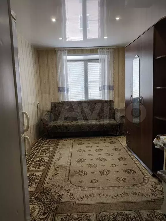 Комната 12 м в 4-к., 5/5 эт. - Фото 0