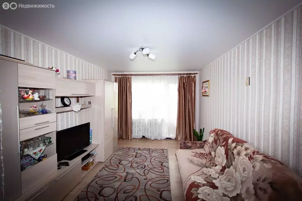 2-комнатная квартира: Малая Вишера, Пушкинская улица, 46 (45.3 м) - Фото 1