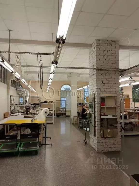 Помещение свободного назначения в Санкт-Петербург Старо-Петергофский ... - Фото 2