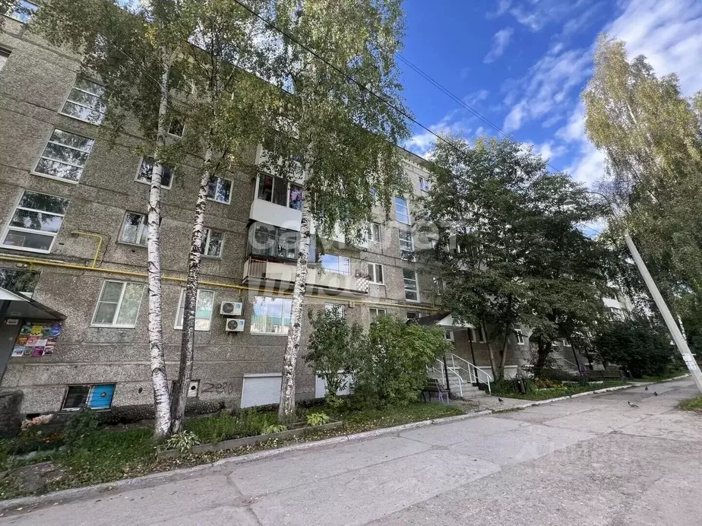 1-к кв. Свердловская область, Серов ул. Короленко, 27 (30.3 м) - Фото 1