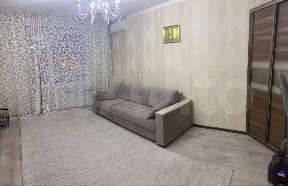 2-к. квартира, 43,5 м, 7/9 эт. - Фото 0