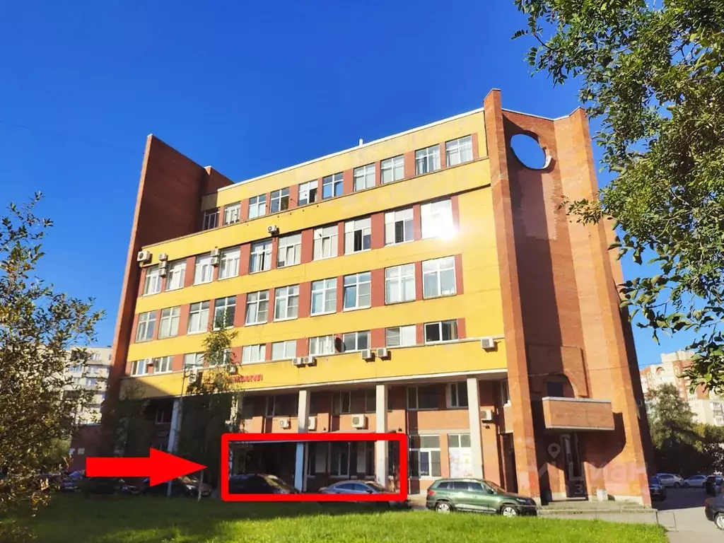 Помещение свободного назначения в Санкт-Петербург Загребский бул., 33 ... - Фото 1