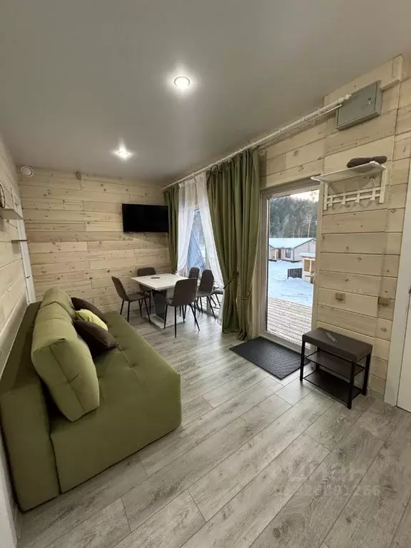 Дом в Алтай, Майминский район, Манжерокское с/пос, с. Озерное ул. ... - Фото 2