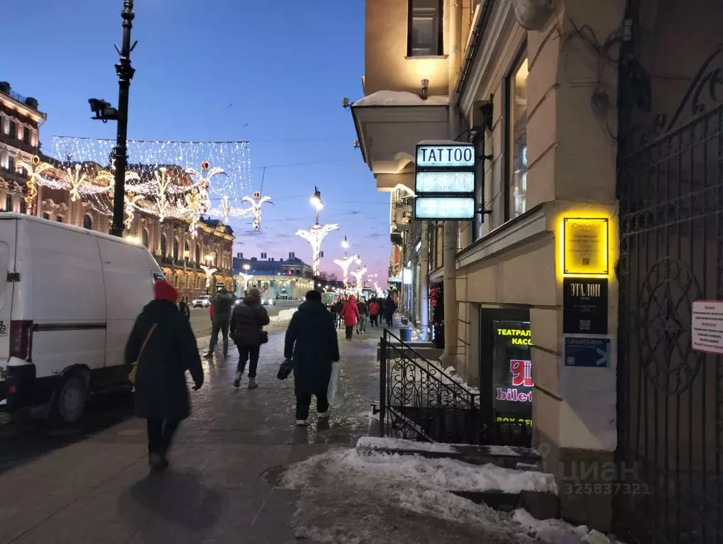 Помещение свободного назначения в Санкт-Петербург Невский просп., ... - Фото 2