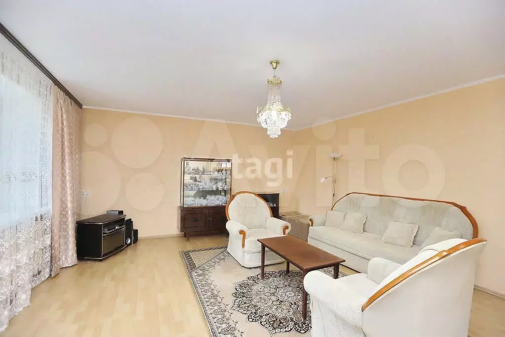 3-к. квартира, 80 м, 7/9 эт. - Фото 0