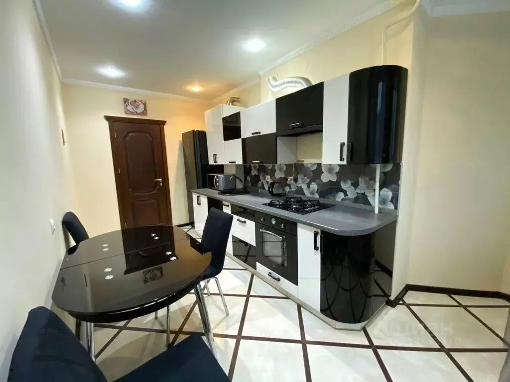 2-к кв. Калининградская область, Калининград Артиллерийская ул., 58А ... - Фото 2