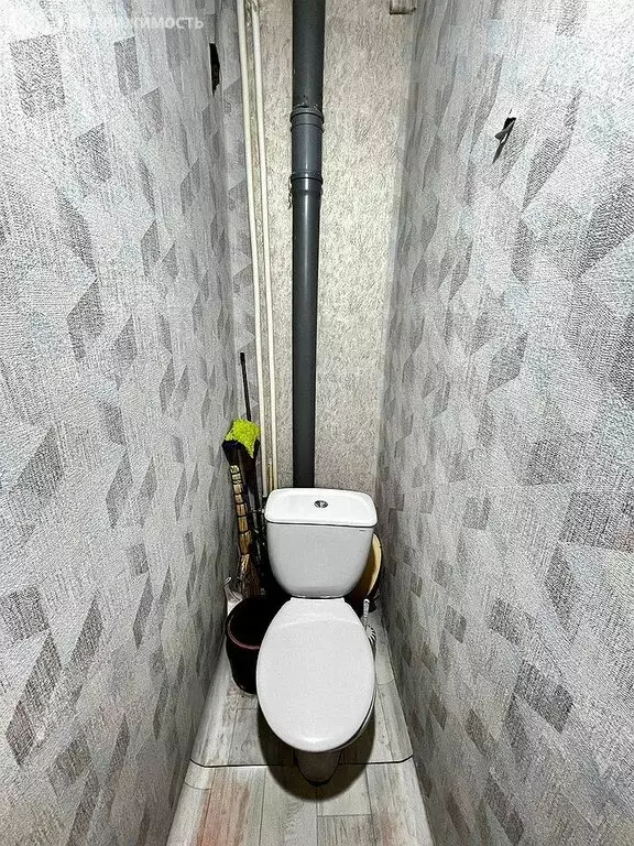 3-комнатная квартира: Тюмень, Таврическая улица, 10 (61.3 м) - Фото 1