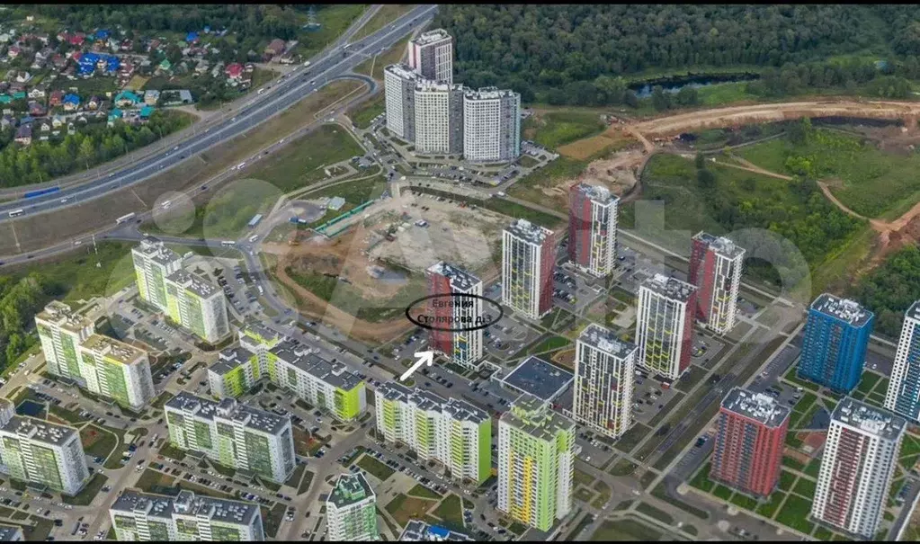 Продажа торговое 33,4 м2, ул. Евгения Столярова, д. 3 - Фото 1