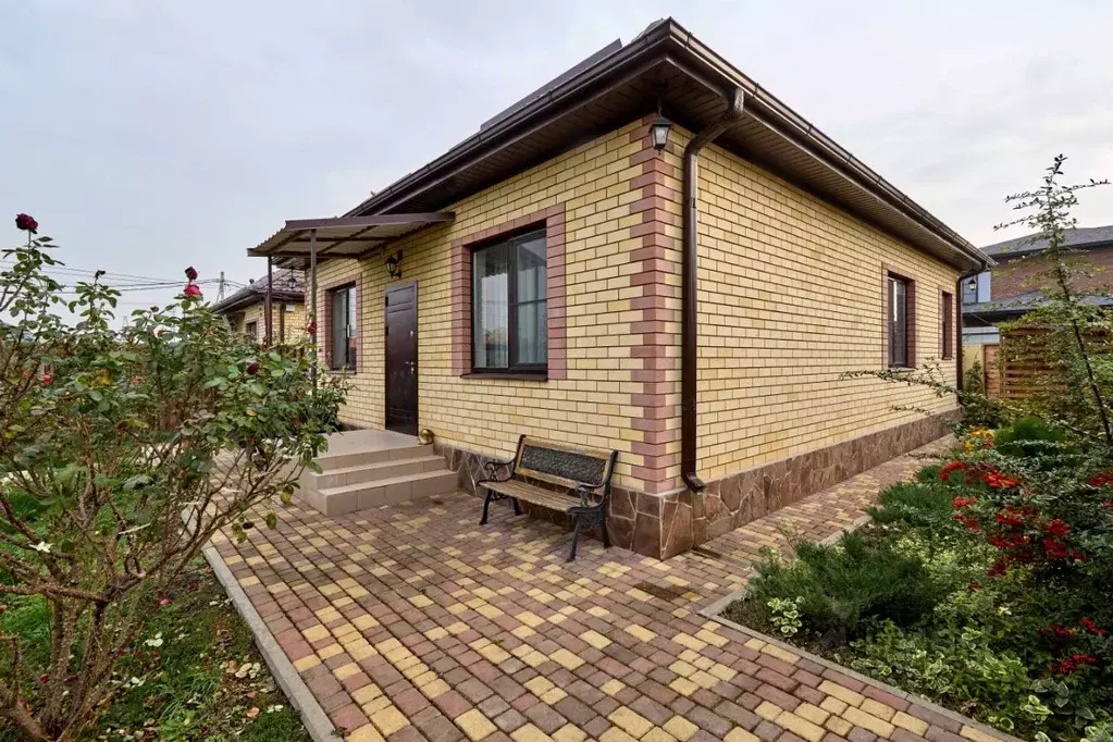 Дом в Краснодарский край, Краснодар пос. Березовый, 186 (120 м) - Фото 1