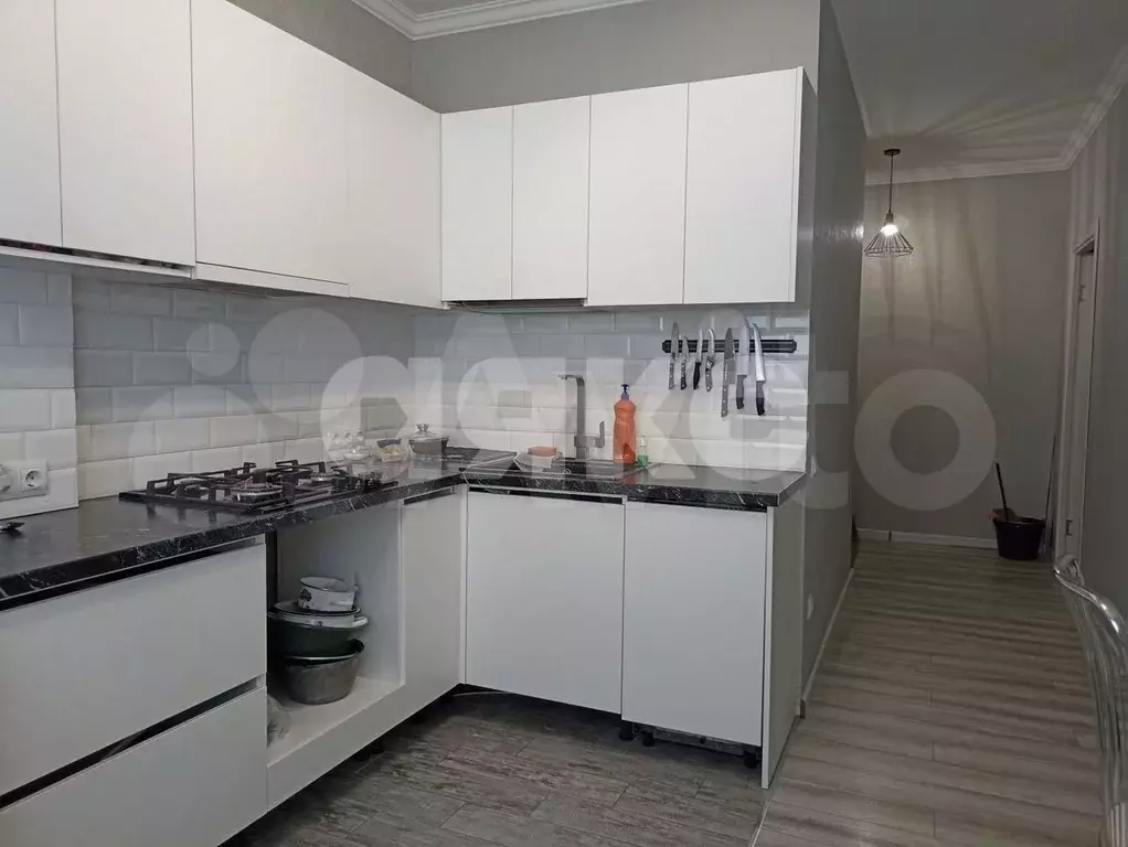 2-к. квартира, 43,5 м, 2/4 эт. - Фото 1