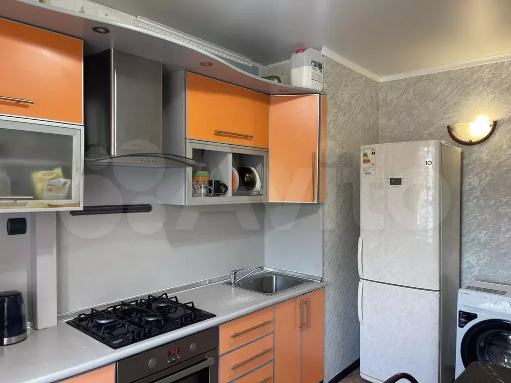 3-к. квартира, 62,9 м, 2/9 эт. - Фото 0