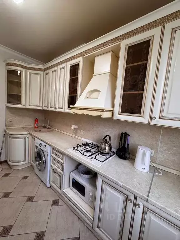 2-к кв. Дагестан, Каспийск ул. Орджоникидзе, 21 (48.0 м) - Фото 1