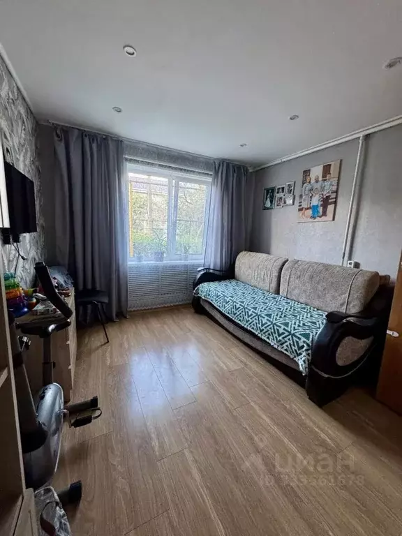 Дом в Псковская область, Печоры Западная ул., 5 (50 м) - Фото 1